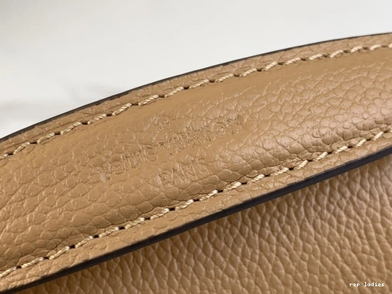 Cheap METIS VUITTON POCHETTE WEST LOUIS EAST 0812
